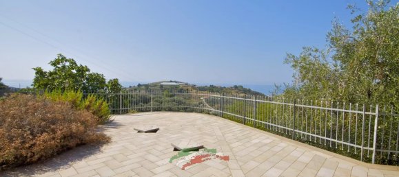 3 bedrooms Villa in Santo Stefano al Mare, Italy No. 63874 7