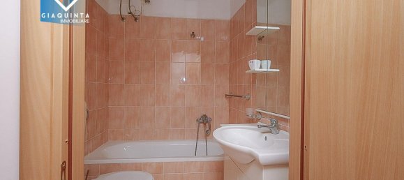 Casa de 4 habitaciónes en Palagonia, Italy No. 235508 10