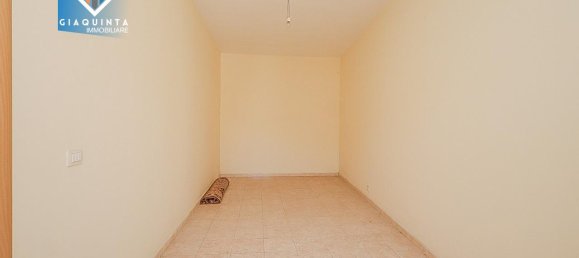 Casa de 4 habitaciónes en Palagonia, Italy No. 235508 16