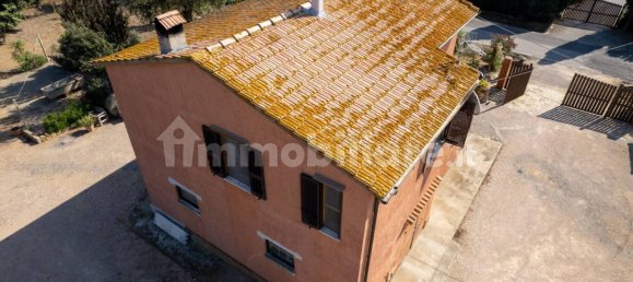 4 bedrooms House in Capalbio, Italy No. 92886 6