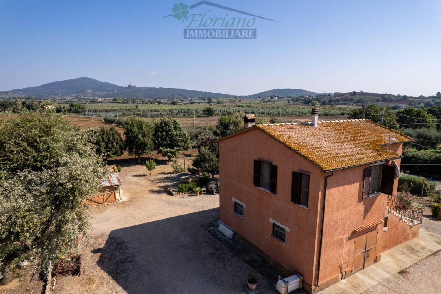 4 bedrooms House in Capalbio, Italy No. 92886