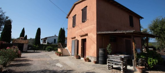 4 bedrooms House in Capalbio, Italy No. 92886 15