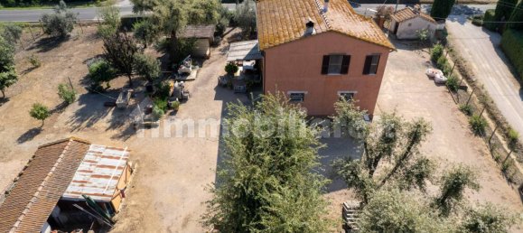 4 bedrooms House in Capalbio, Italy No. 92886 5
