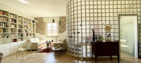 4 rooms Apartment in Grosseto, Italy No. 74091 3