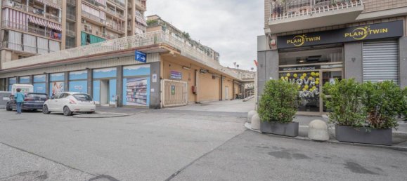 Коммерческая недвижимость с 2 комнатами в Турин, Италия № 351828 19