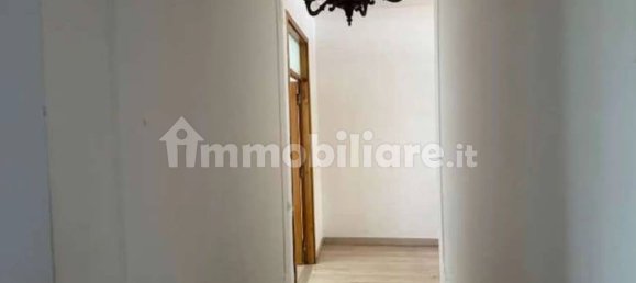 Apartamento de 2 dormitorios en Perugia, Italy No. 84917 18