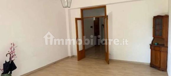 Apartamento de 2 dormitorios en Perugia, Italy No. 84917 3