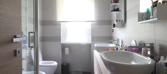 Apartamento de 3 dormitorios en Trieste, Italy No. 320835 17