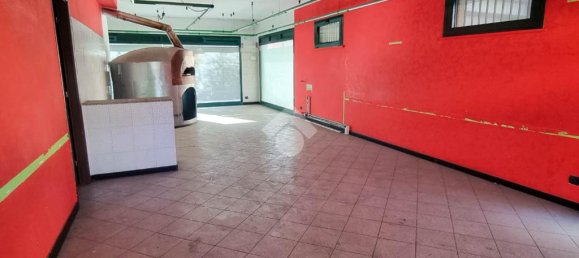 2-Zimmer Gewerbliche Immobilie in La Valletta Brianza, Italy, Nr. 73053 8