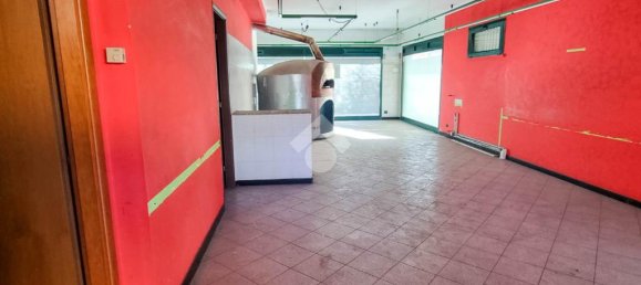 2-Zimmer Gewerbliche Immobilie in La Valletta Brianza, Italy, Nr. 73053 2