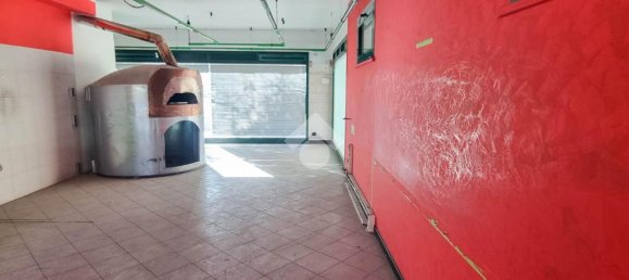 2-Zimmer Gewerbliche Immobilie in La Valletta Brianza, Italy, Nr. 73053 12