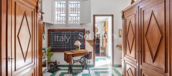 5 bedrooms Penthouse in Palermo, Italy No. 74996 9