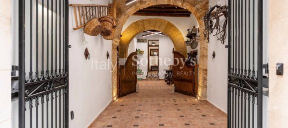 5 bedrooms Penthouse in Palermo, Italy No. 74996 23