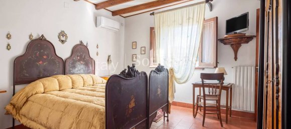 5 bedrooms Penthouse in Palermo, Italy No. 74996 7