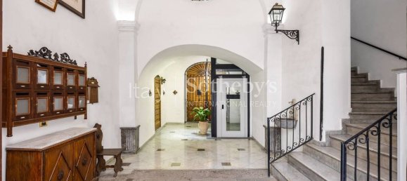 5 bedrooms Penthouse in Palermo, Italy No. 74996 26