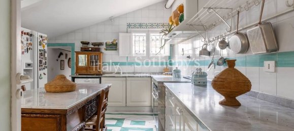 5 bedrooms Penthouse in Palermo, Italy No. 74996 12