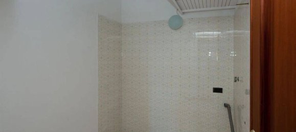 4 Schlafzimmer Wohnung in Pietra Ligure, Italy, Nr. 67833 15