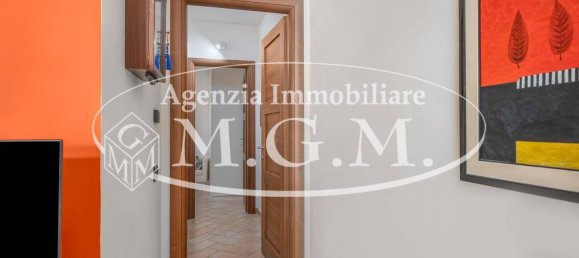 1 bedroom Apartment in Calcinaia, Italy No. 49210 13
