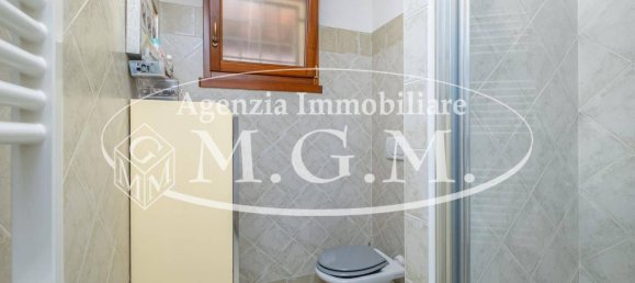 1 bedroom Apartment in Calcinaia, Italy No. 49210 19
