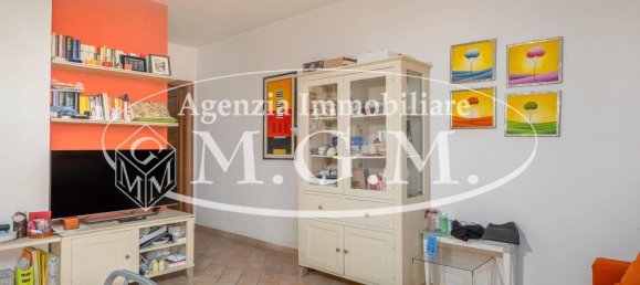1 bedroom Apartment in Calcinaia, Italy No. 49210 12