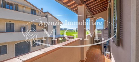 1 bedroom Apartment in Calcinaia, Italy No. 49210 4