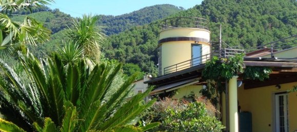 5 bedrooms Villa in Massa, Italy No. 237521 32