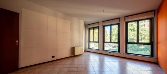4 rooms Apartment in Turin, Italy No. 53206 10