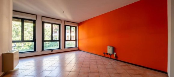 4 rooms Apartment in Turin, Italy No. 53206 9