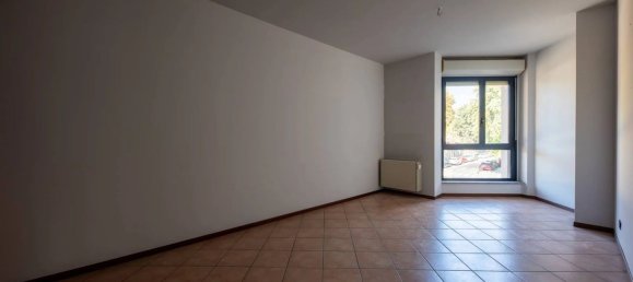 4 rooms Apartment in Turin, Italy No. 53206 8