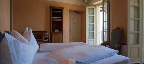 Villa de 22 dormitorios en Oggebbio, Italy No. 120194 27