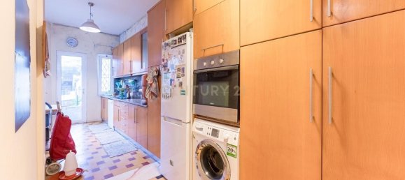 4 bedrooms Villa in Porto, Portugal No. 73343 8