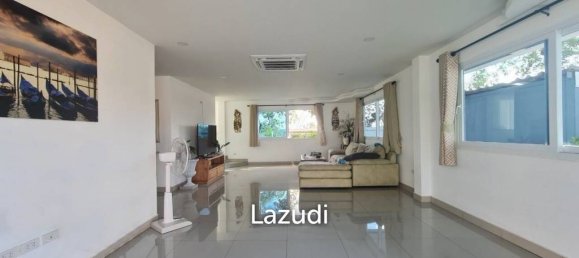 4 bedrooms Cafe / restaurant in Sattahip, Thailand No. 15793 10