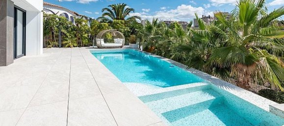 4 غرف نوم فيلا في Calpe, Spain رقم 186409 46