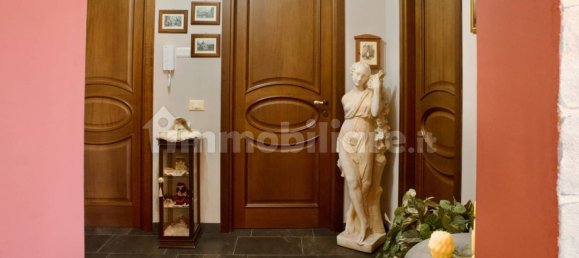 Вилла с 3 спальнями в Рагуза, Италия № 351572 21