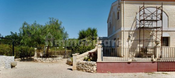 Вилла с 3 спальнями в Рагуза, Италия № 351572 38