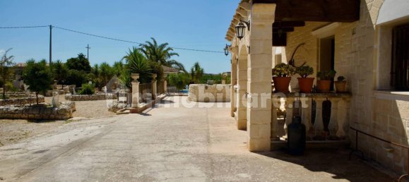 Вилла с 3 спальнями в Рагуза, Италия № 351572 40