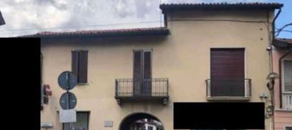 4 rooms House in Verano Brianza, Italy No. 127028 5