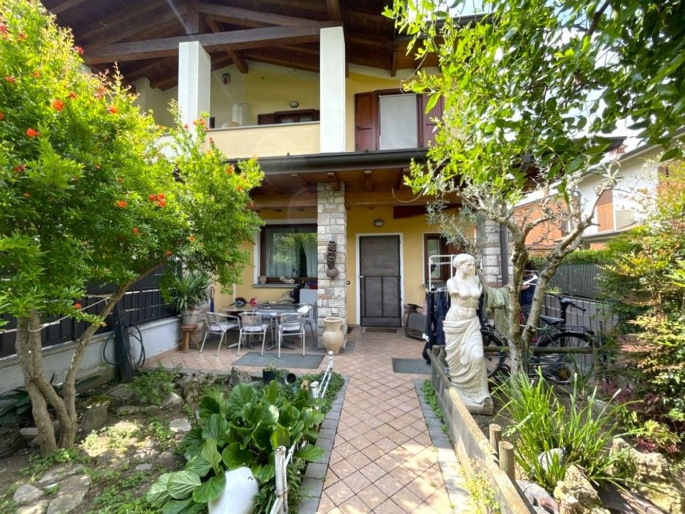 6 rooms Villa in Coccaglio, Italy No. 298300