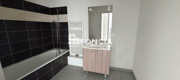 1 bedroom Apartment in Artigues-pres-Bordeaux, France No. 276670 5