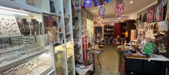 Imóvel comercial de 1 divisão em Scandicci, Italy N.º 41439 4