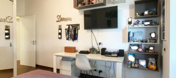 5 rooms Apartment in Rome, Italy No. 28238 39