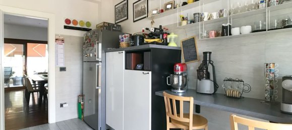 5 rooms Apartment in Rome, Italy No. 28238 24