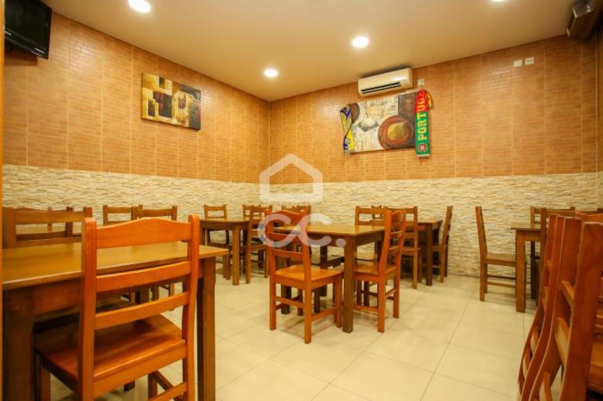  محل تجاري في Coimbra, Portugal 180متر مربع رقم 1889