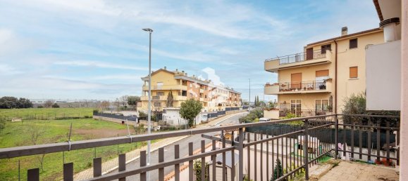 2 rooms Apartment in Rome, Italy No. 67315 10