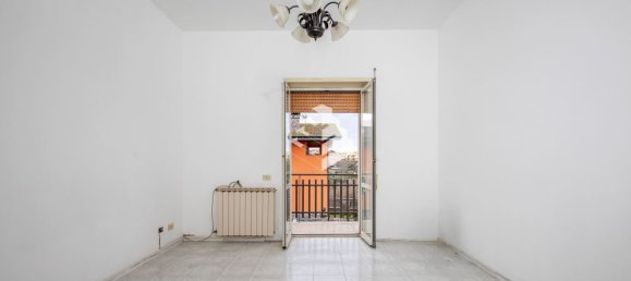 2 rooms Apartment in Rome, Italy No. 67315 6