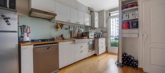 2 chambres Appartement à Paris, France No. 165417 6