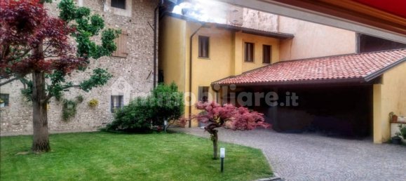 4 bedrooms House in Udine, Italy No. 286430 2
