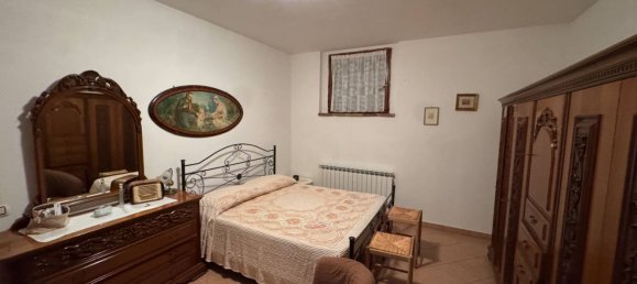 12غرفة منزل في Tolentino, Italy رقم 10849 20