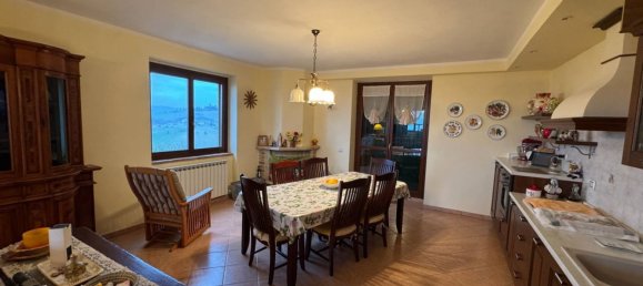 12غرفة منزل في Tolentino, Italy رقم 10849 11