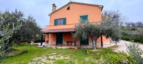 12غرفة منزل في Tolentino, Italy رقم 10849 5